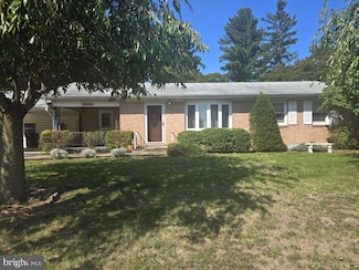 6575 Back Ln, Waynesboro, PA 17268