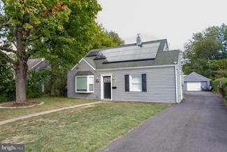 814 Elmhurst Ave, Bristol, PA 19007
