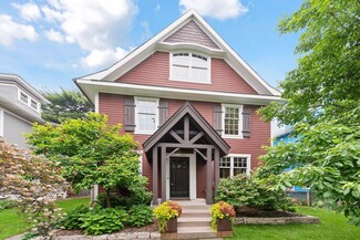 3133 Holmes Ave, Minneapolis, MN 55408