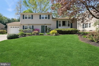 7 Darrah La E, Lawrenceville, NJ 08648