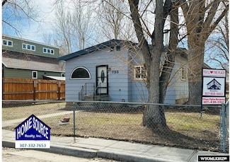 735 Canyon St, Lander, WY 82520