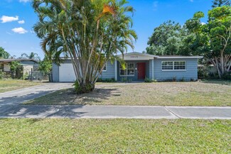 1015 Medallion Dr, Rockledge, FL 32955