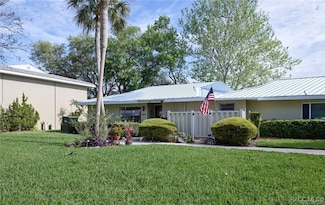 11334 W Bayshore Dr, Crystal River, FL 34429