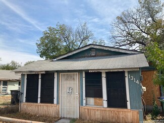 1314 Valencia, San Antonio, TX 78237