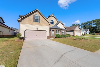 135 Adams Creek Place, Simpsonville, SC 29681