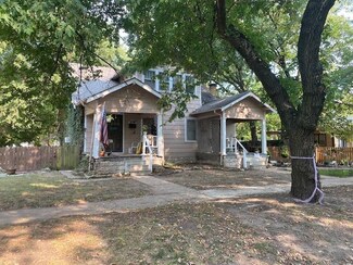 1132 N Lewellen St, Wichita, KS 67203