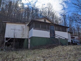 9132 Clintwood Hwy, Pound, VA 24279