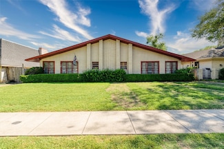 13330 Southview Ln, Dallas, TX 75240