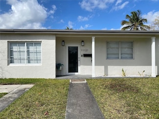 11121 SW 46th St, Miami, FL 33165