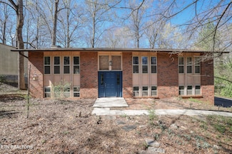 809 Oliver Ave, Seymour, TN 37865