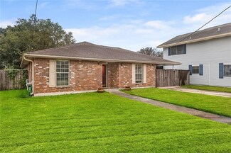 4521 Belle Dr, Metairie, LA 70006