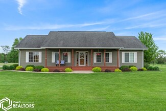 4 Hickory Hollow Rd, Bloomfield, IA 52537
