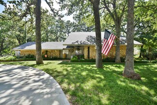 1014 Oakview Dr, Duncan, OK 73533