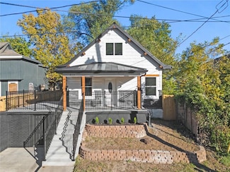 219 N 20th St, Kansas City, KS 66102
