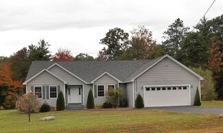 16 Valley Park Dr, Spofford, NH 03462