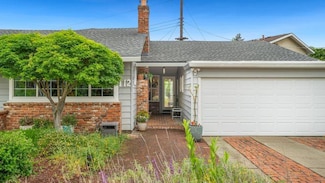 112 43rd St, Sacramento, CA 95819