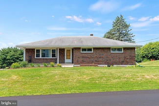 113 Eisenhower Rd, Palmyra, PA 17078