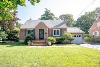 180 Roweland Ave, Delmar, NY 12054