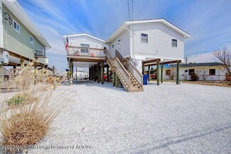 4 W Navasink Dr, Little Egg Harbor Township, NJ 08087