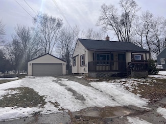 1122 Ecklund St NE, Grand Rapids, MI 49505