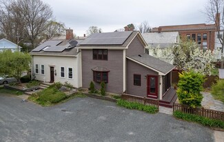 63 Union St, Northampton, MA 01060