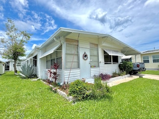 1282 Bunker Hill Dr, Daytona Beach, FL 32119