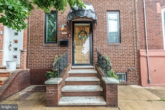 2333 S 11th St, Philadelphia, PA 19148