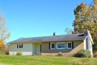 2796 Houfnaggle Rd, Lewisburg, WV 24901