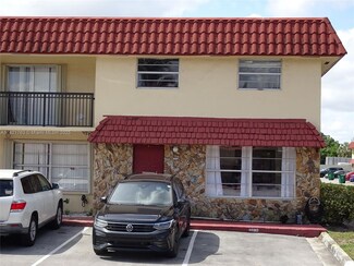 6680 SW 41st Place Unit 32, Davie, FL 33314