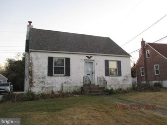 1447 Sharon Park Dr, Sharon Hill, PA 19079