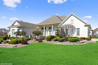 2 Kennedy Ct, Bolingbrook, IL 60490