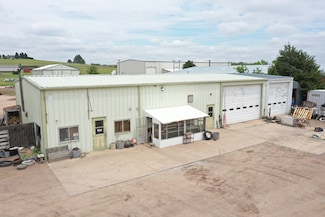 71206 County Ave, Stratton, NE 69043