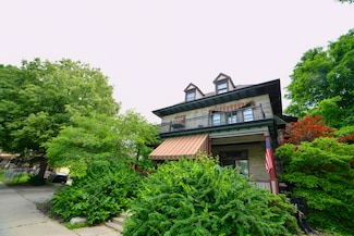 2134 N 28th St, Milwaukee, WI 53208