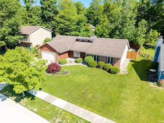 8816 Beacon Woods Place, Fort Wayne, IN 46804