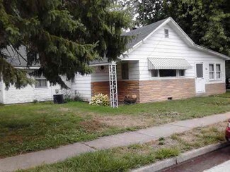 154 N East St, Rossville, IN 46065