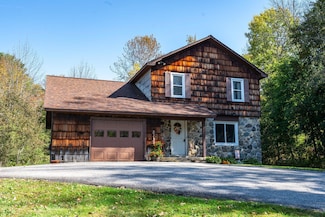 56 Mayo Rd, Hampden, ME 04444