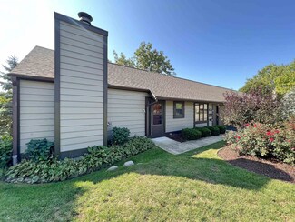 314 Country View Ct, Janesville, WI 53548