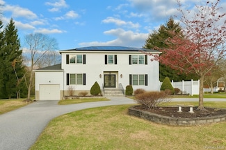 120 Pine Tree Rd, Monroe, NY 10950