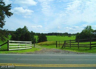 4594 S Blue Ridge Turnpike, Rochelle, VA 22738