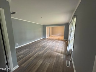 724 Paula St, Bolivar, TN 38008