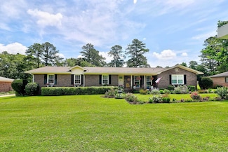 1902 Azure Dr, Dothan, AL 36303