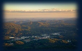 1 Raven Ridge Rd, Clayton, GA 30525