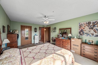2231 N Penn Place Unit 114, North Saint Paul, MN 55109