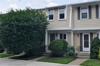 61 Geneva St, Pawtucket, RI 02860