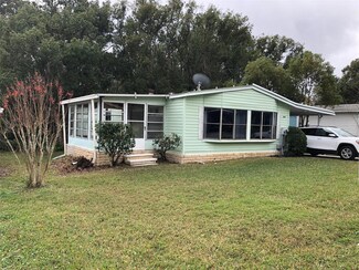 2060 Brookside Dr, Mount Dora, FL 32757
