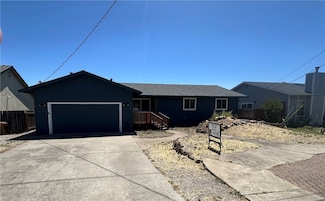 18745 Spyglass Rd, Hidden Valley Lake, CA 95467