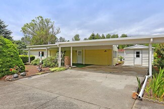 17212 Woodcrest Dr NE, Bothell, WA 98011