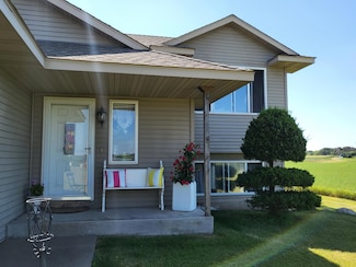 919 189th Ave, New Richmond, WI 54017