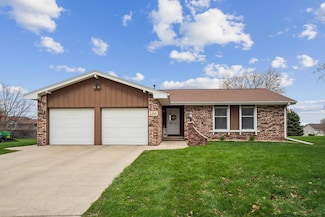 1235 9th St, Jesup, IA 50648