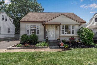 56 Canterbury Ln, Buffalo, NY 14217